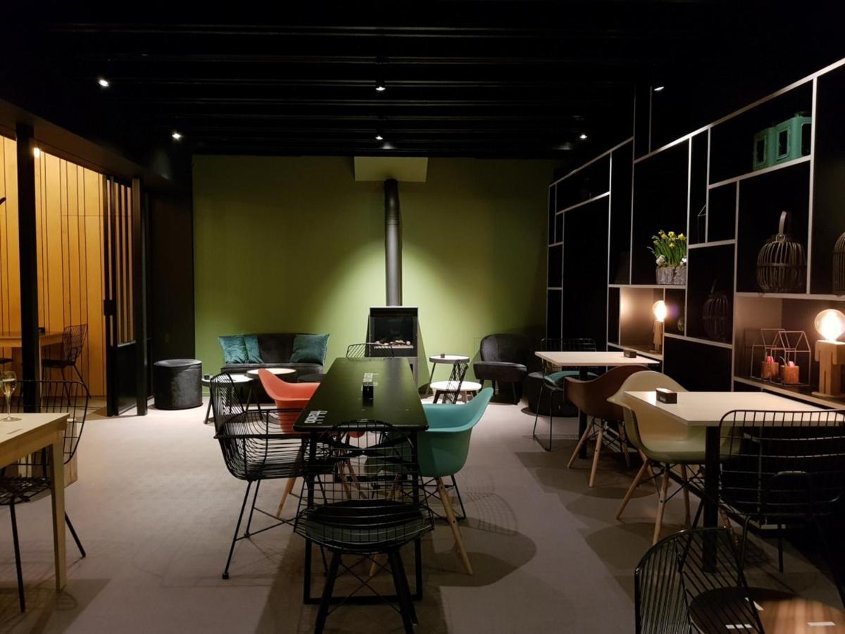 クライスベルゲン Bosbaar Bed & Breakfast エクステリア 写真